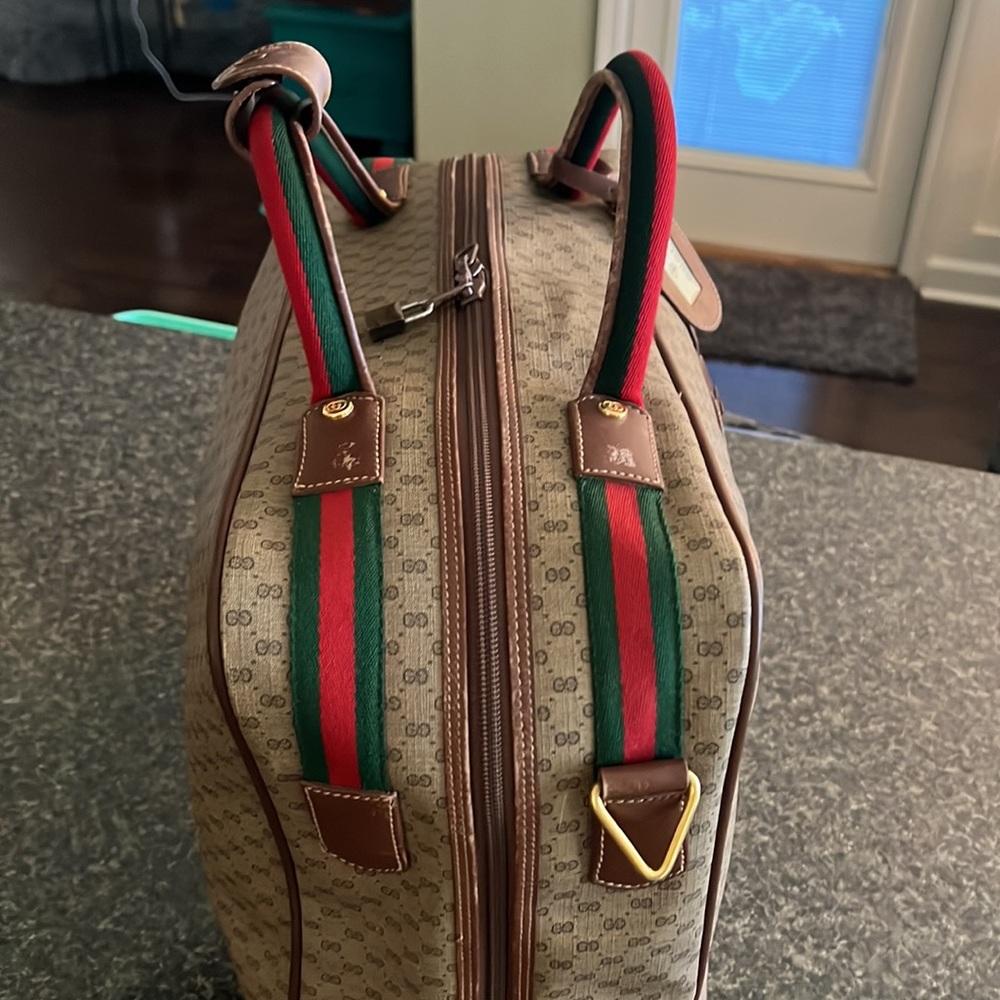 FLASH SALE🔥🔥🔥AUTHENTIC RARE💗 PRISTINE🔥🔥GUCCI CARRY ON/WEEKENDER💗W/COA💗💗💗 - Picture 3 of 17